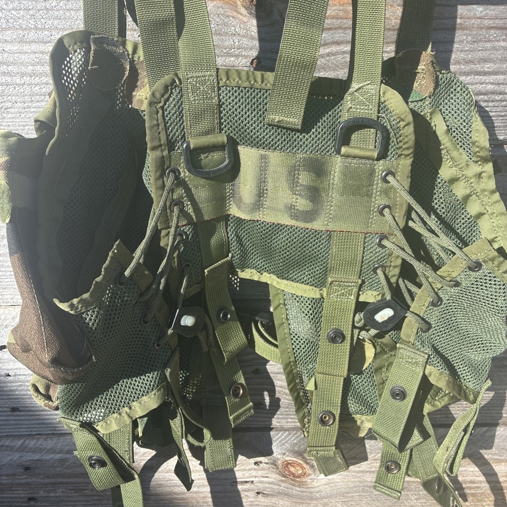 US Military Issue Enhanced Load Bearing Vest 80's 90's (Made in USA) - Picture 5 of 7